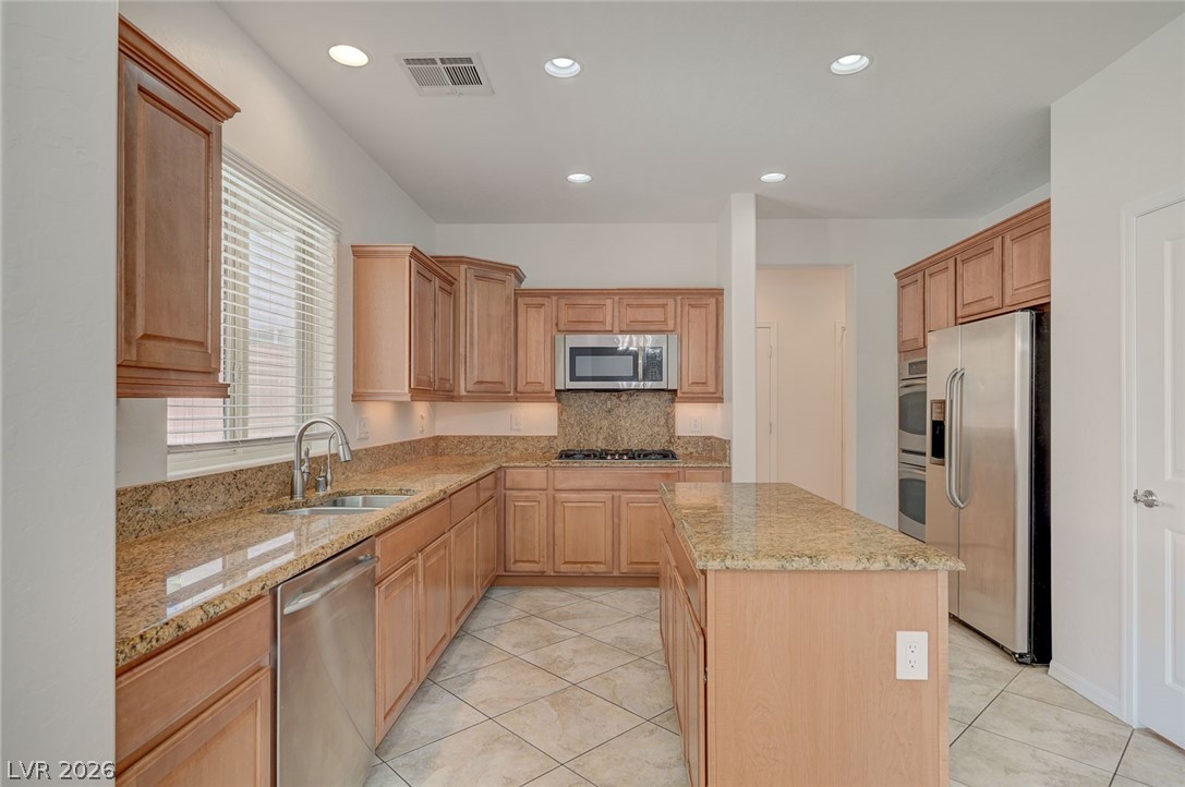2556 Chateau Clermont Street