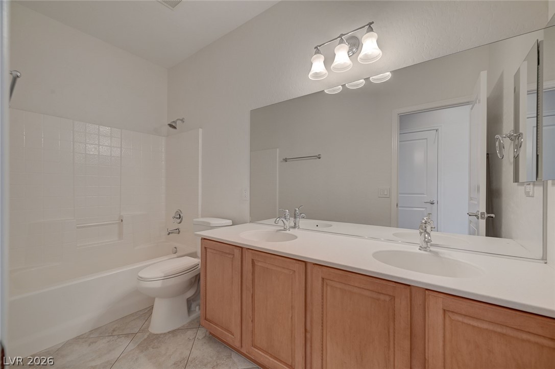 2556 Chateau Clermont Street