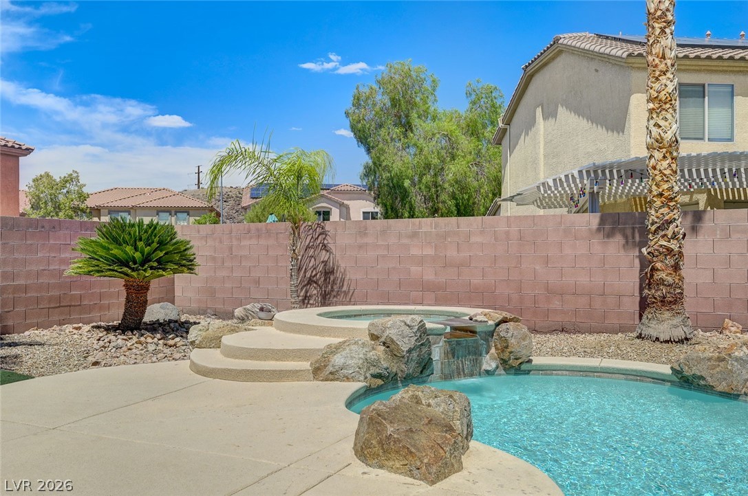 2556 Chateau Clermont Street