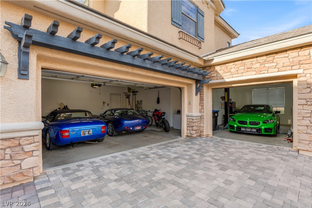 10224 Black Friar Court