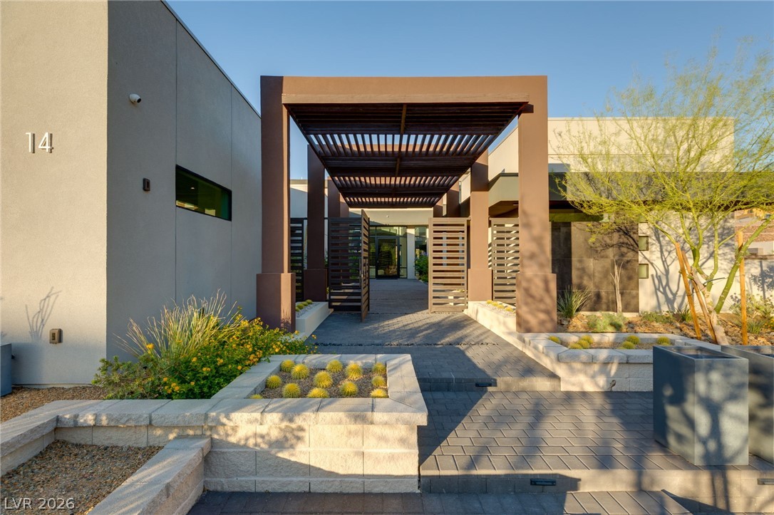 14 SANCTUARY PEAK Court