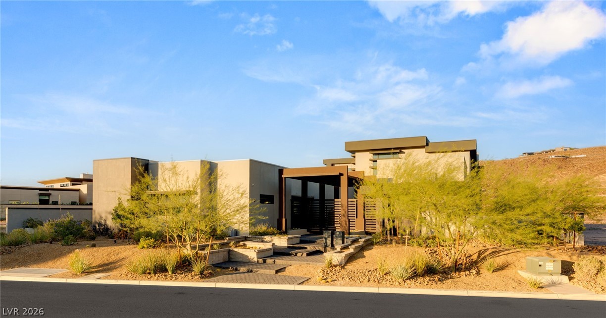 14 SANCTUARY PEAK Court