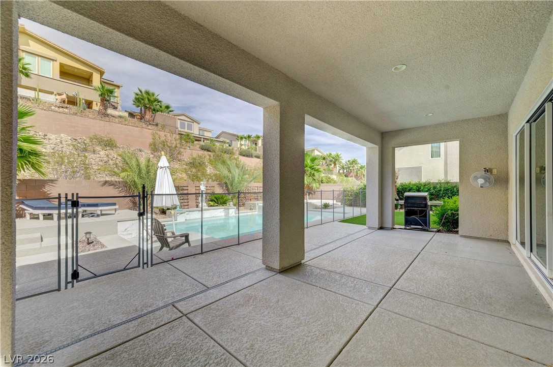 32 Vista Outlook Street