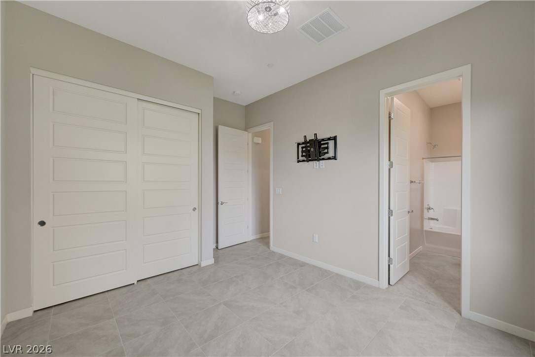 32 Vista Outlook Street