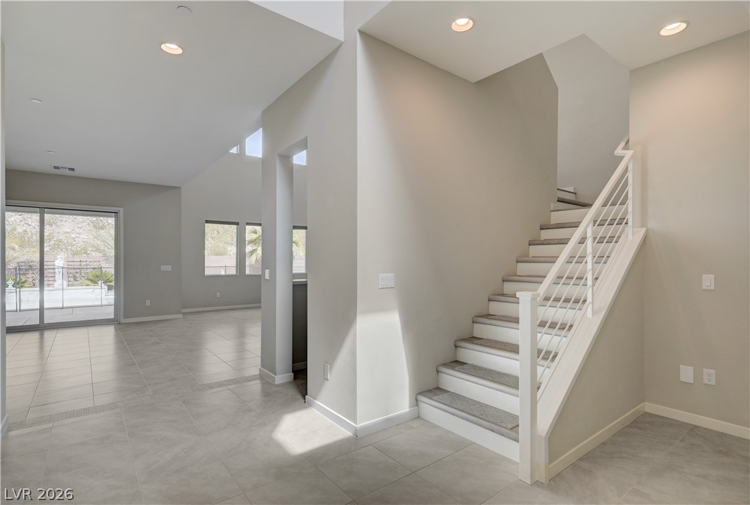 32 Vista Outlook Street