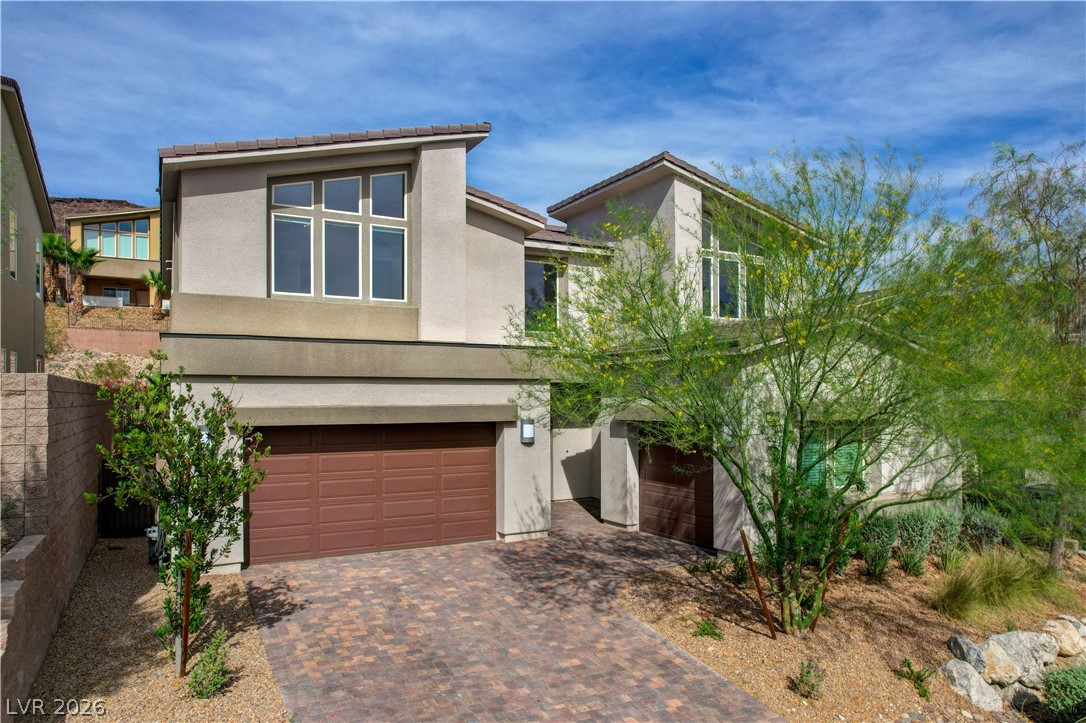32 Vista Outlook Street