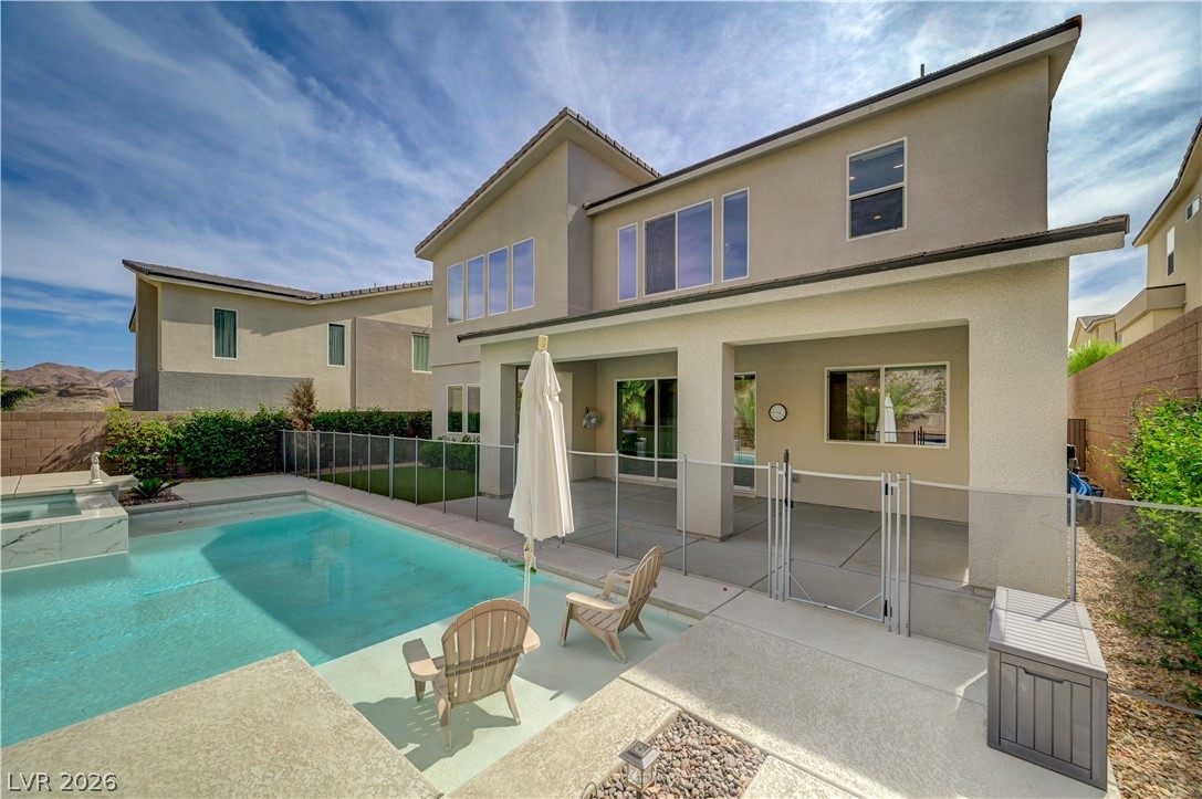 32 Vista Outlook Street