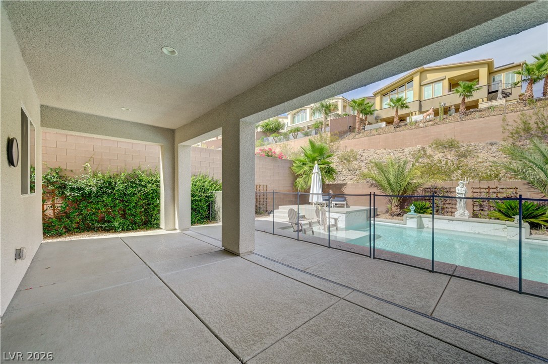32 Vista Outlook Street