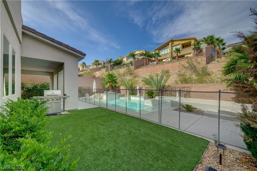 32 Vista Outlook Street