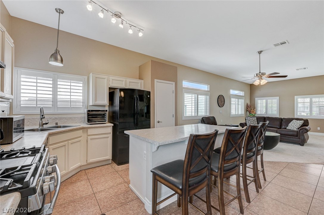 740 Camino Del Ray
