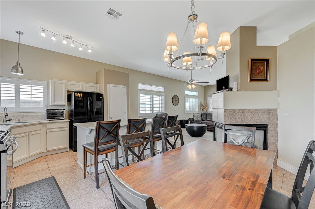 740 Camino Del Ray