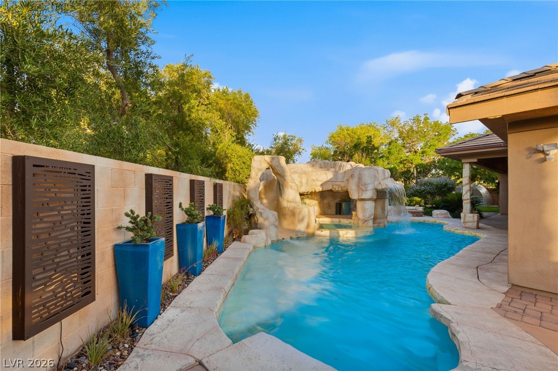 2960 American River Lane