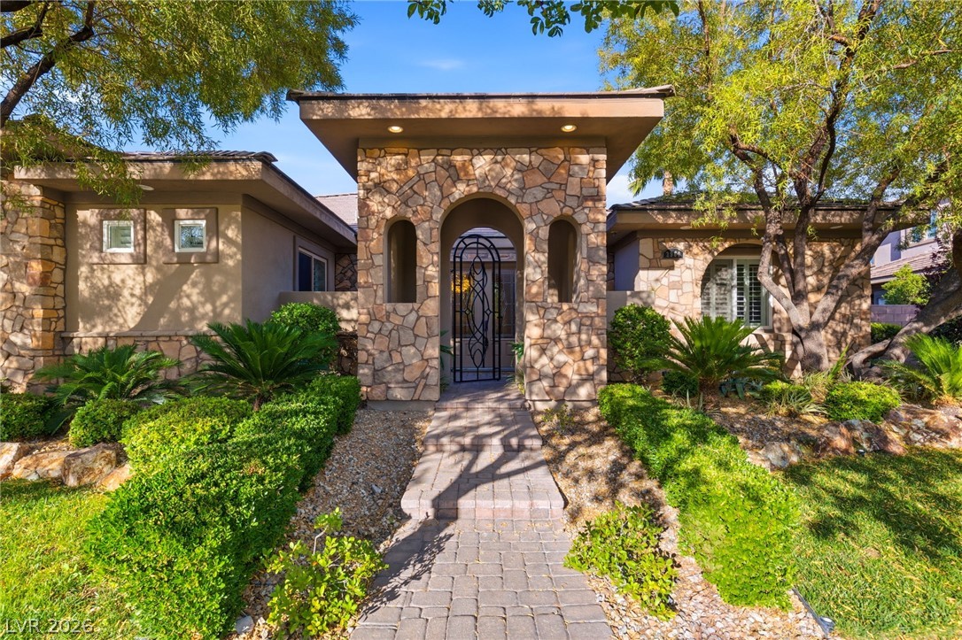 2960 American River Lane