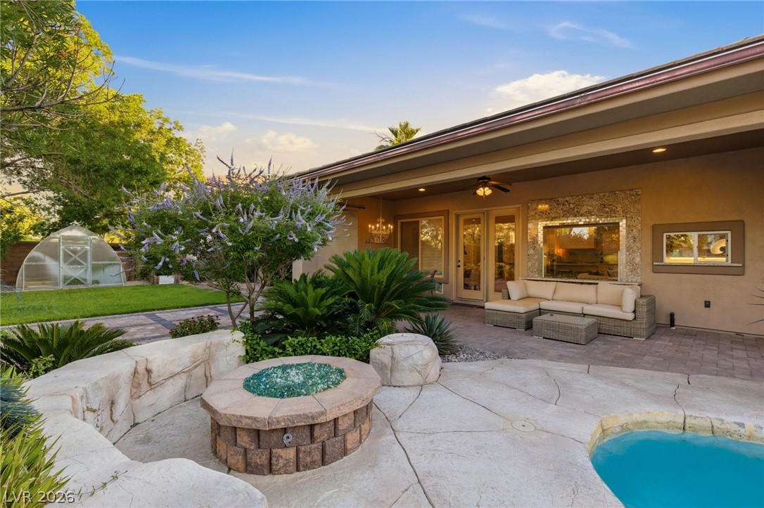 2960 American River Lane