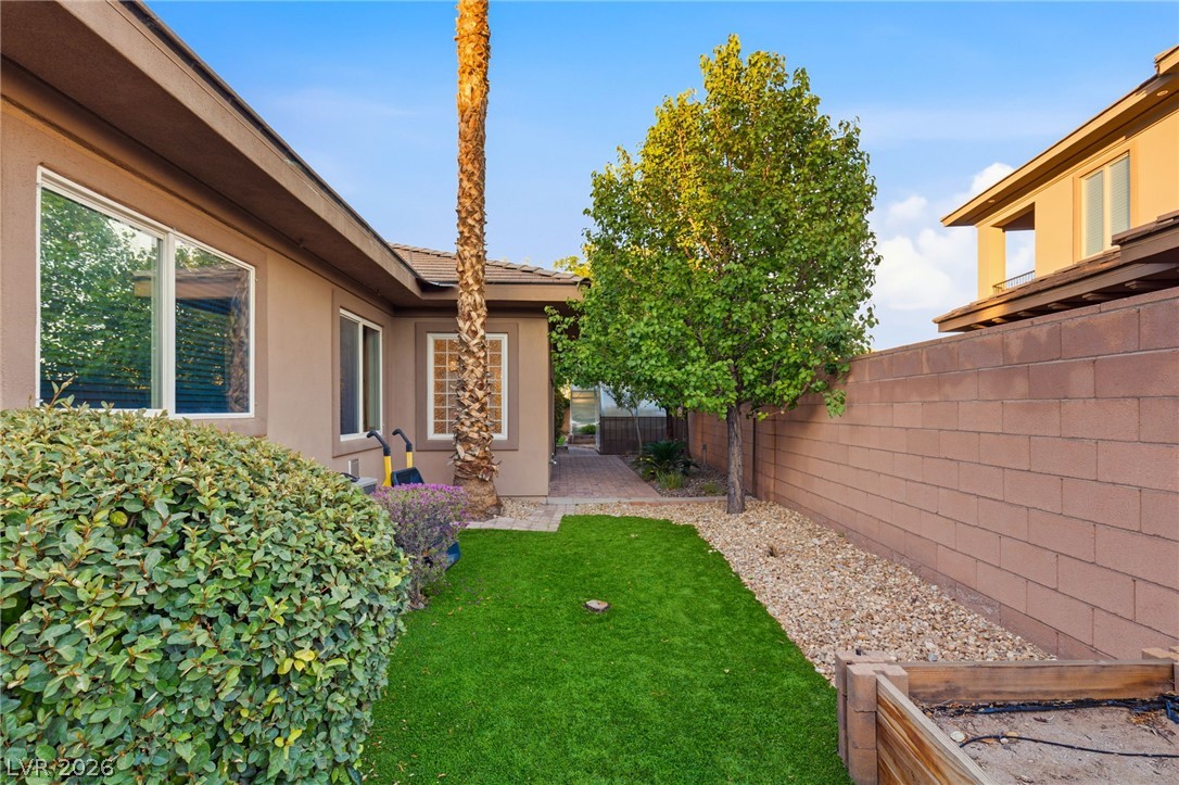 2960 American River Lane