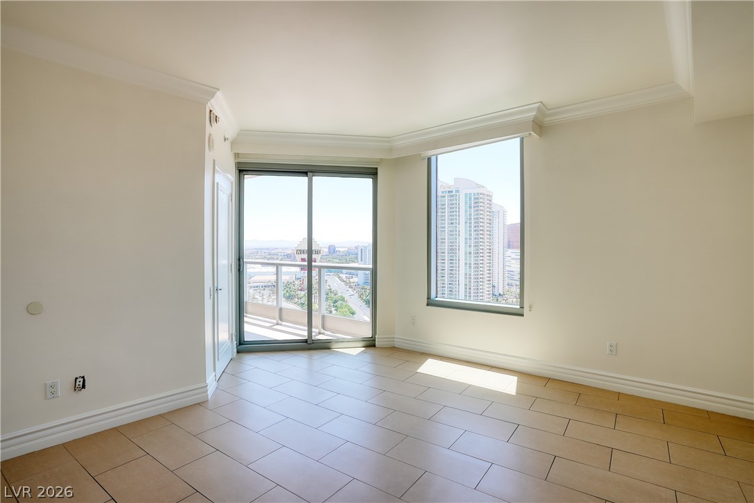 222 Karen Avenue 2506