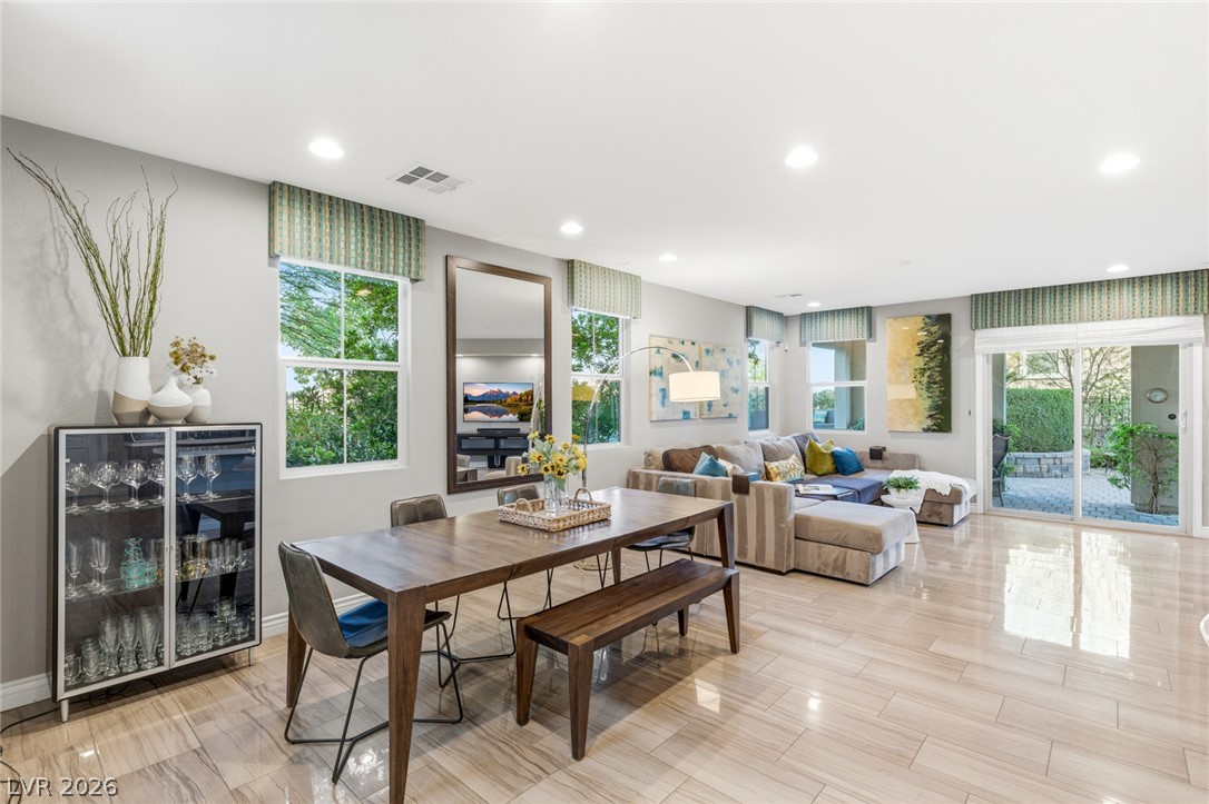 12225 Los Mares Lane