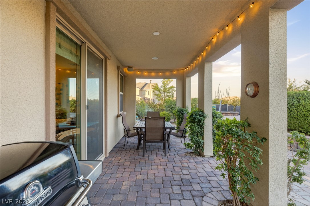 12225 Los Mares Lane