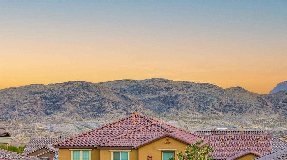 12225 Los Mares Lane