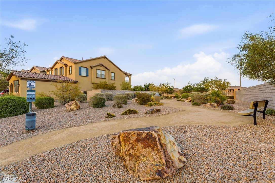 12225 Los Mares Lane