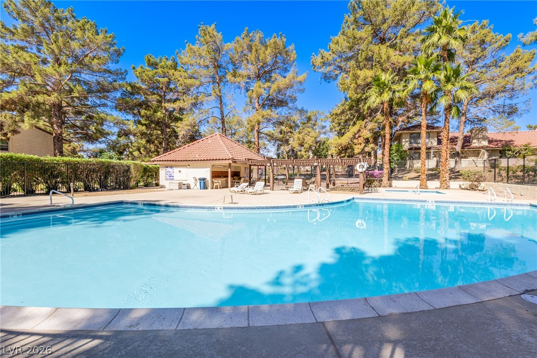 2835 Glendevon Circle