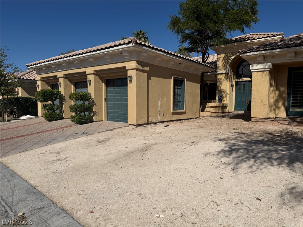 1724 Glenview Drive