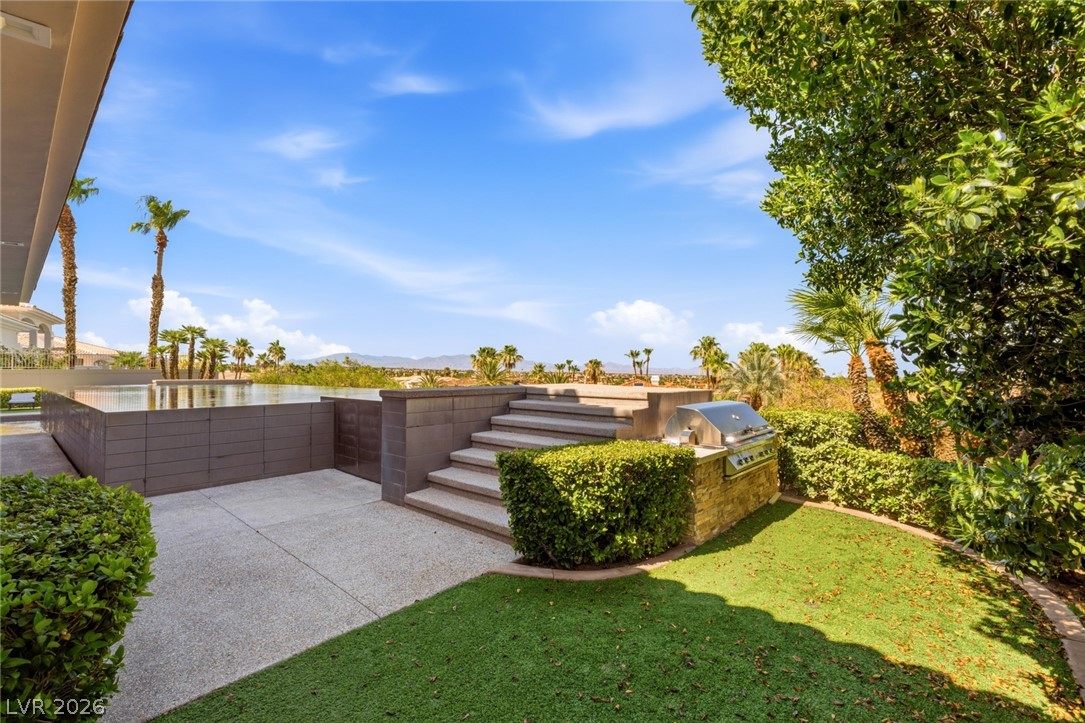 5128 SCENIC RIDGE Drive