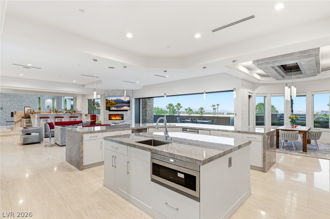 5128 SCENIC RIDGE Drive