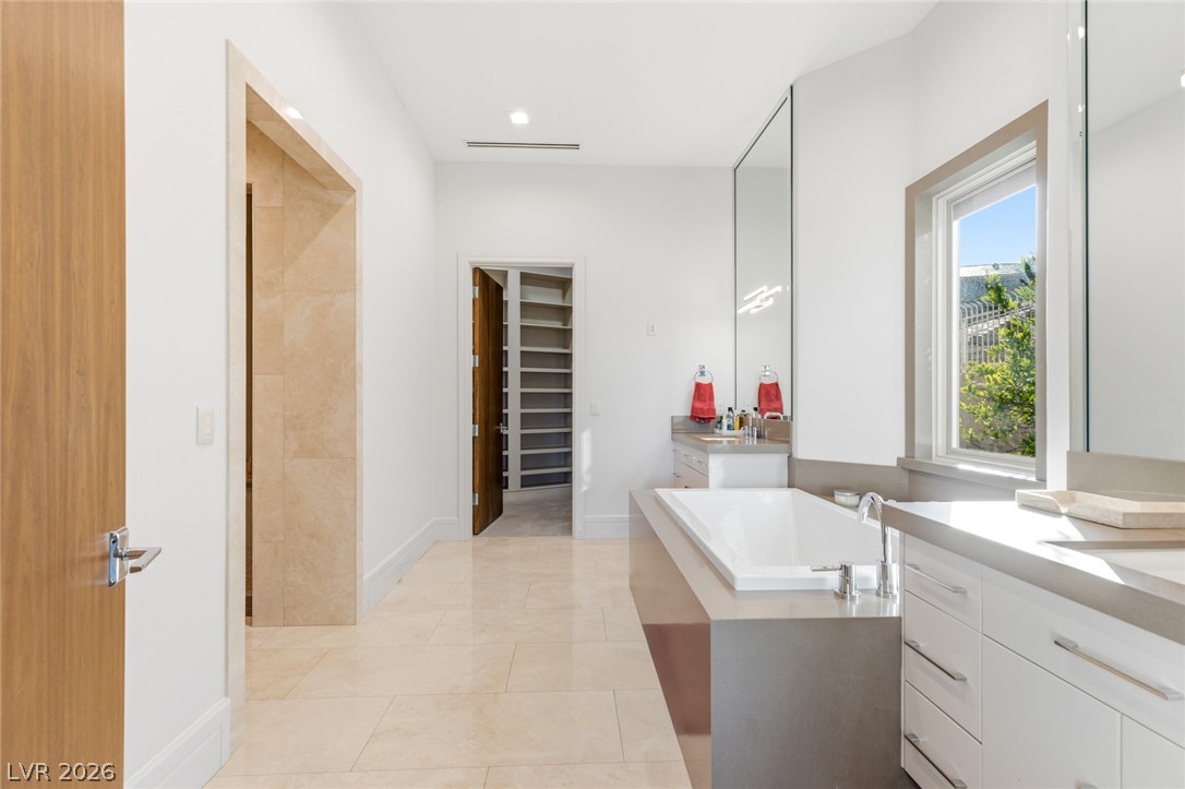 5128 SCENIC RIDGE Drive