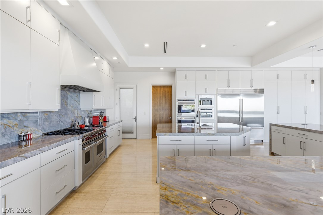 5128 SCENIC RIDGE Drive