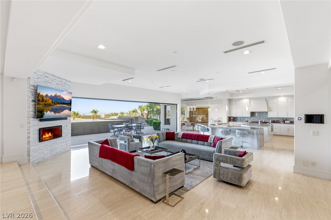 5128 SCENIC RIDGE Drive