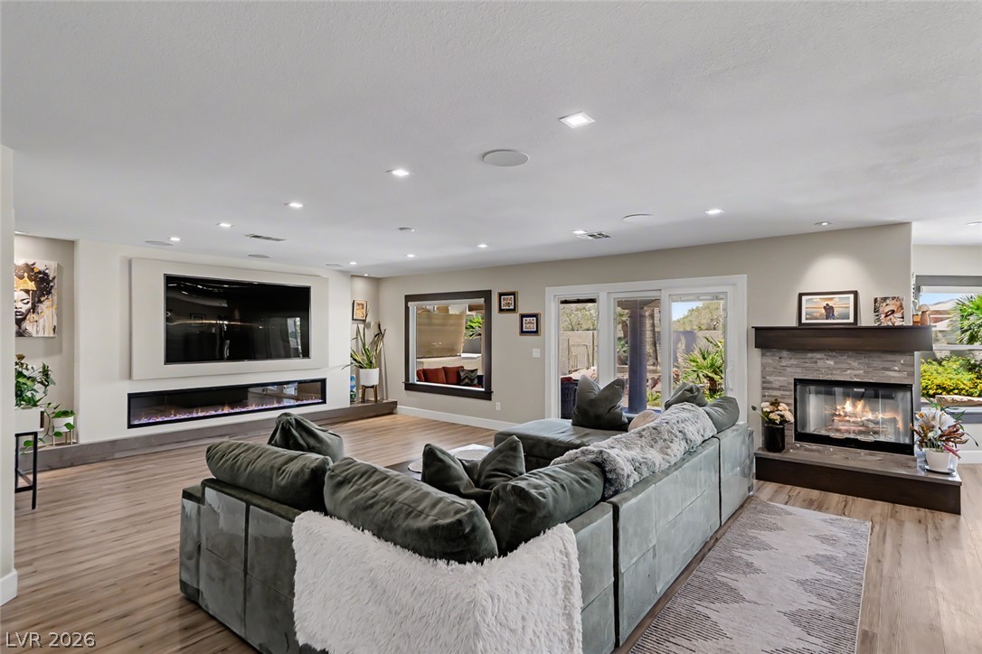 8986 Sidebrook Court