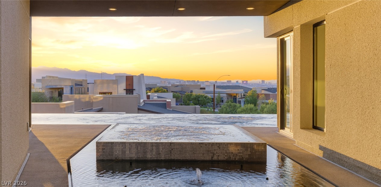 2208 Overlook Canyon Lane