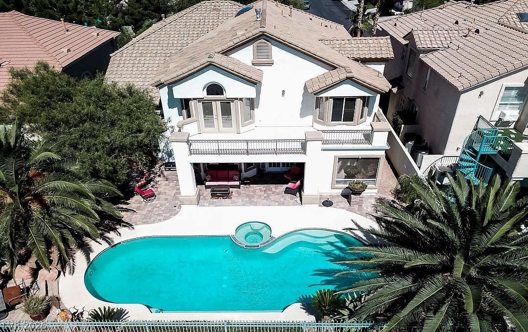 1817 Corta Bella Drive