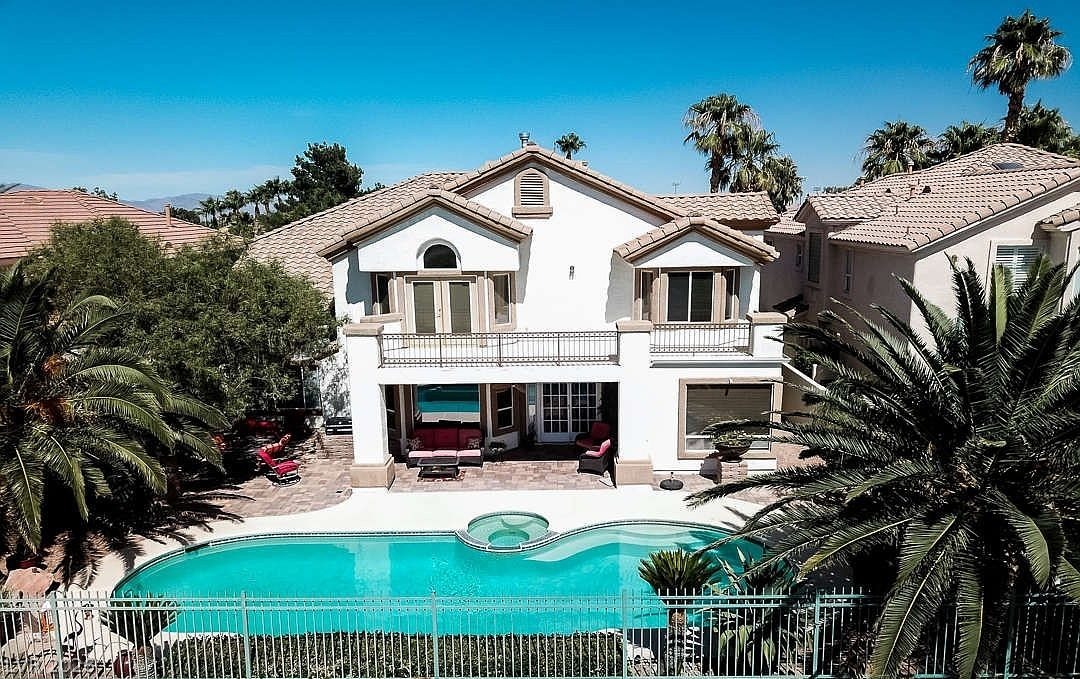 1817 Corta Bella Drive