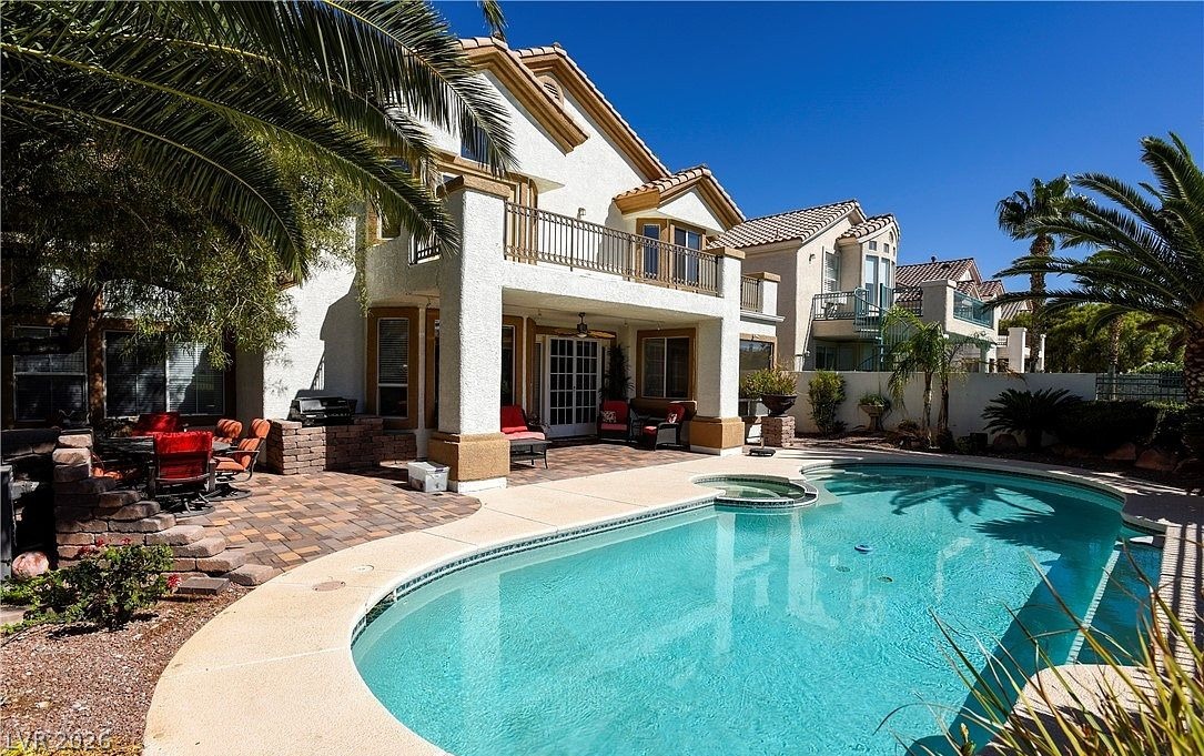 1817 Corta Bella Drive