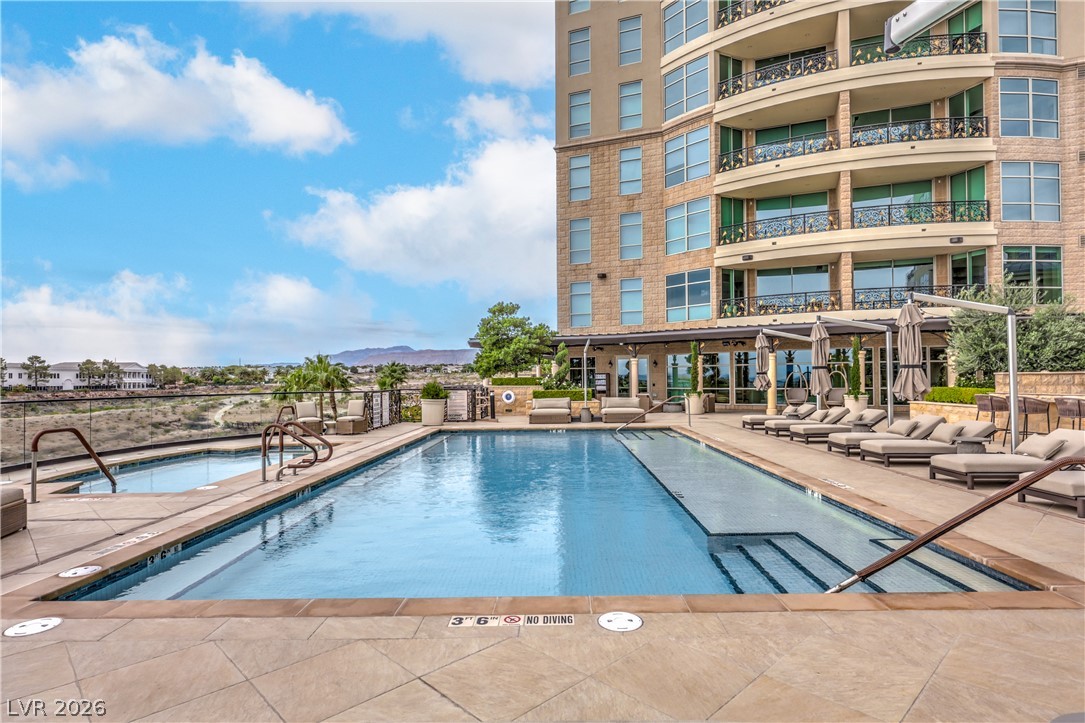 9103 Alta Drive 907