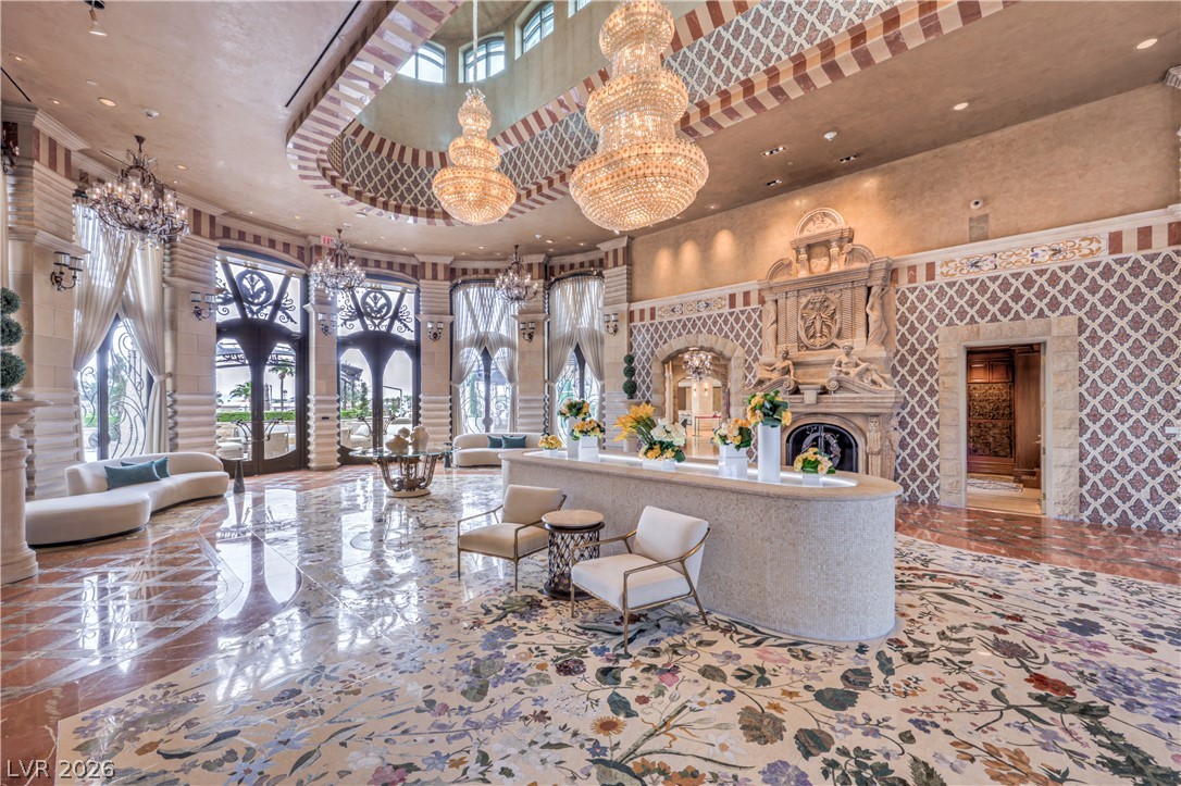 9103 Alta Drive 907