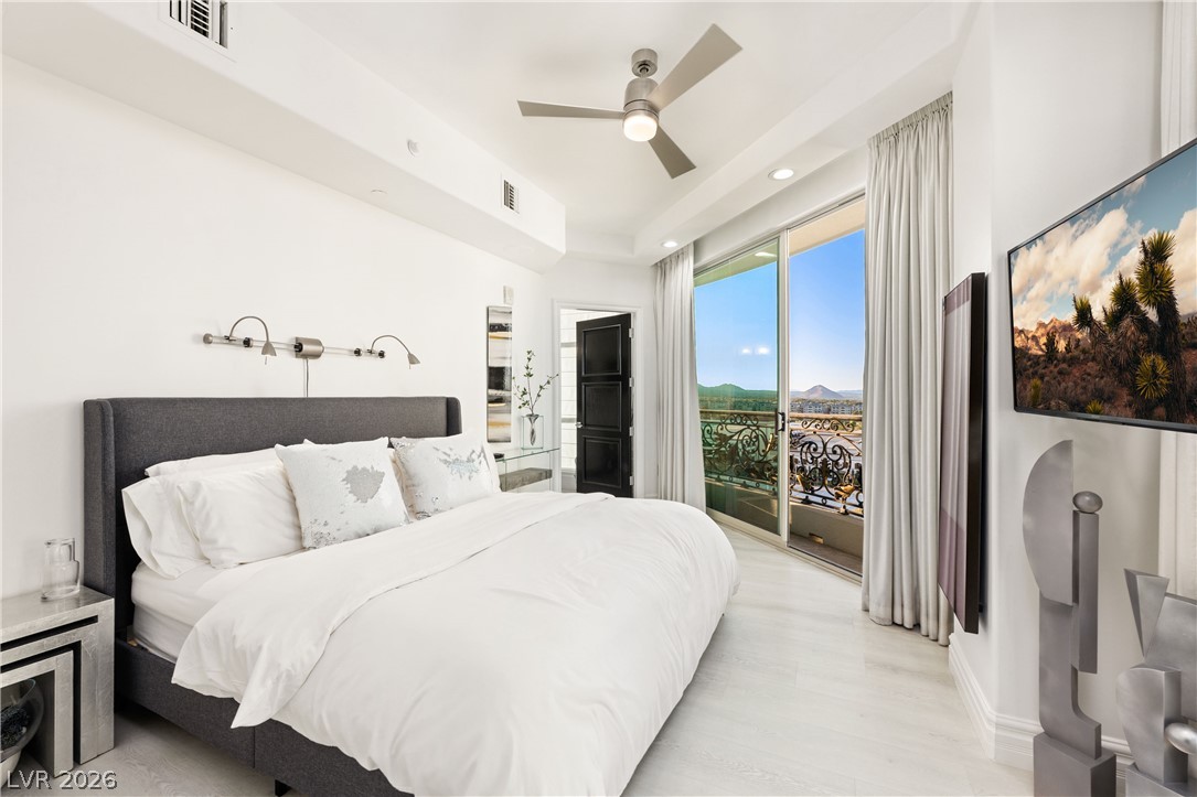 9103 Alta Drive 907