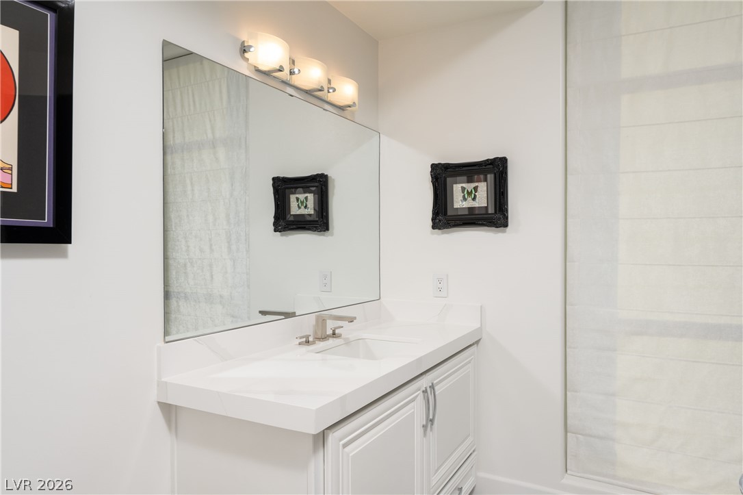 9103 Alta Drive 907