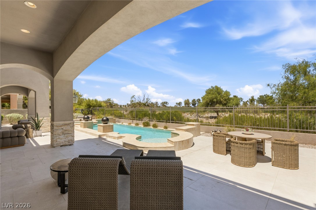 9328 Tournament Canyon Drive