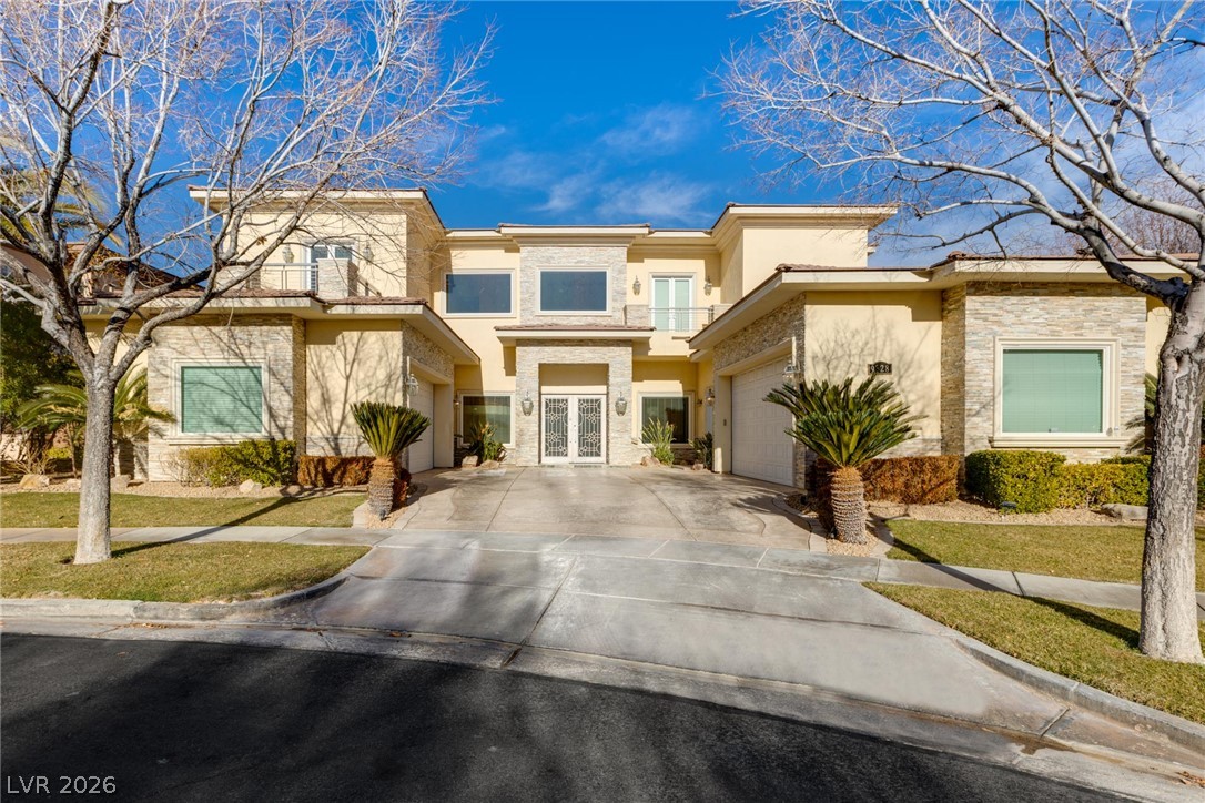 9328 Tournament Canyon Drive