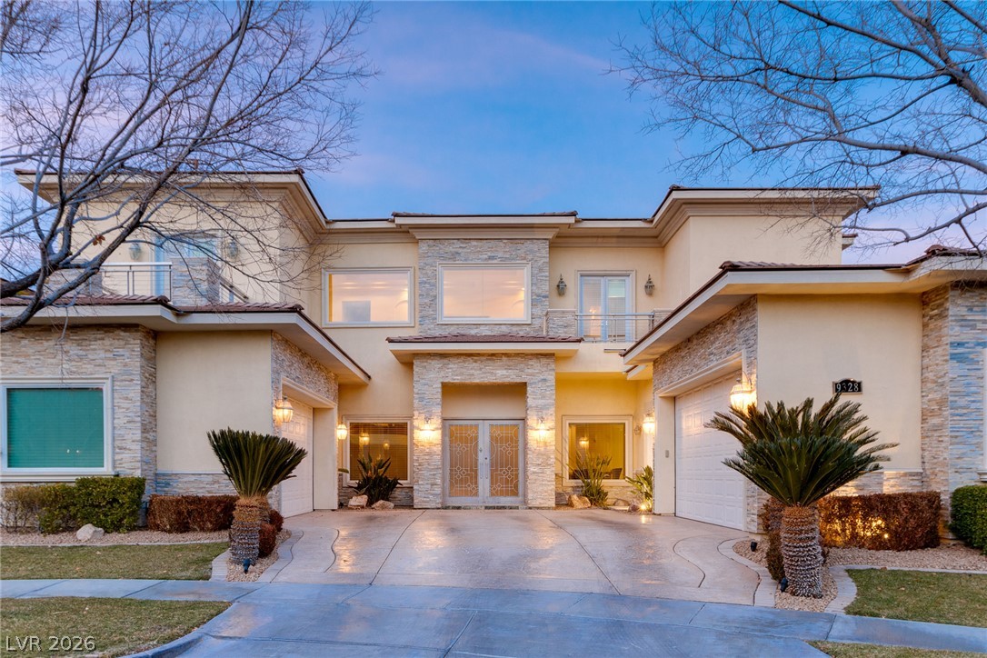 9328 Tournament Canyon Drive