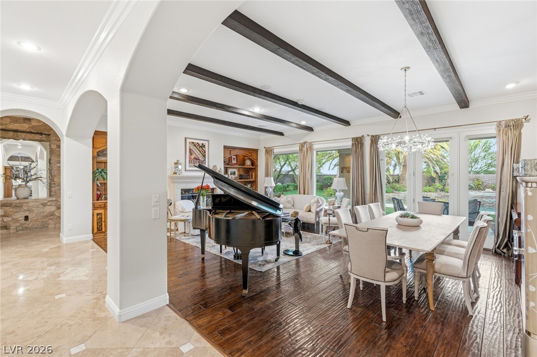 10925 Iris Canyon Lane