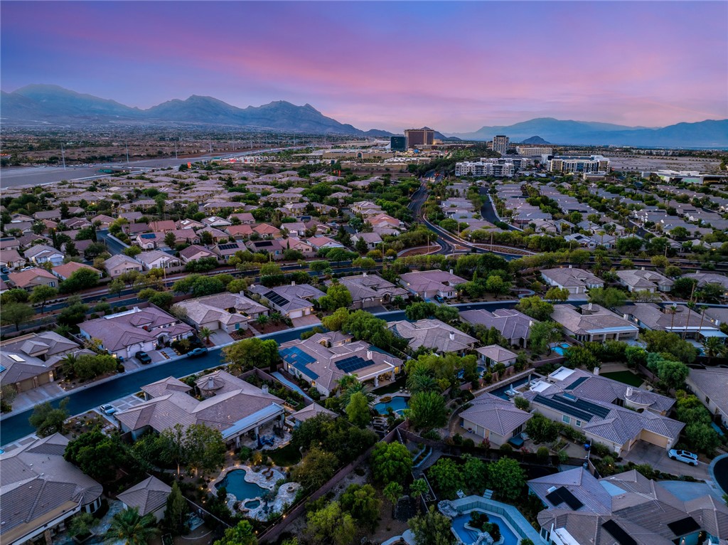 10925 Iris Canyon Lane
