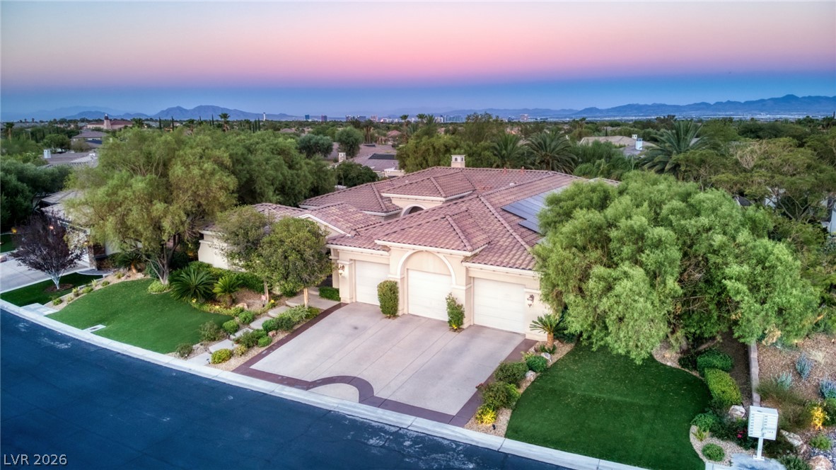 10925 Iris Canyon Lane