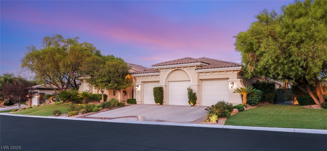 10925 Iris Canyon Lane