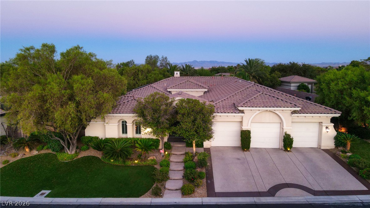 10925 Iris Canyon Lane