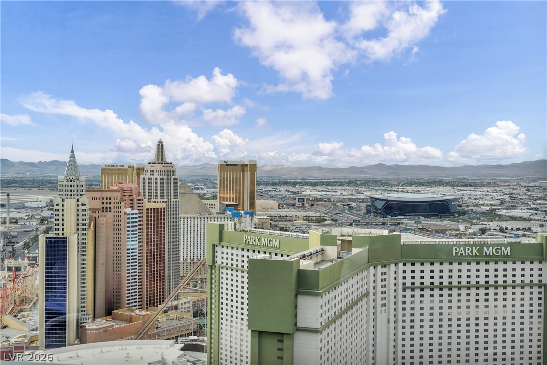 3726 Las Vegas Boulevard 2807