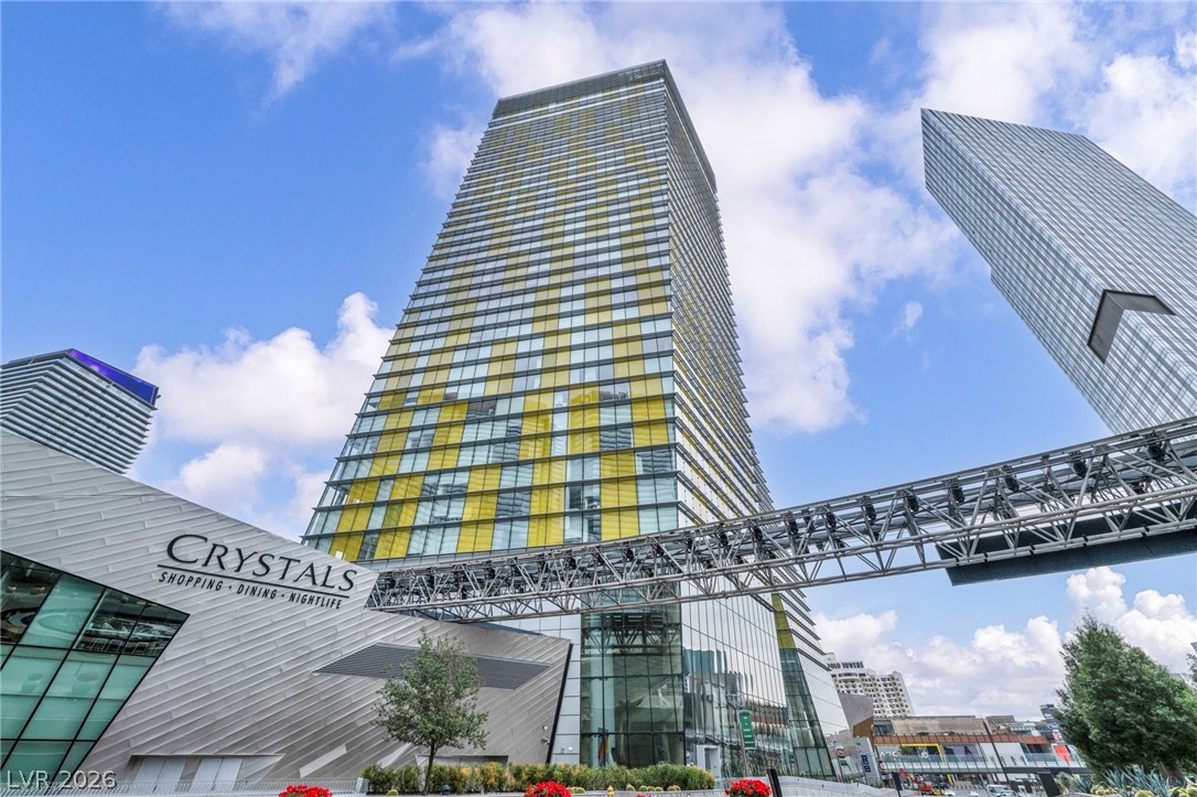 3726 Las Vegas Boulevard 2807